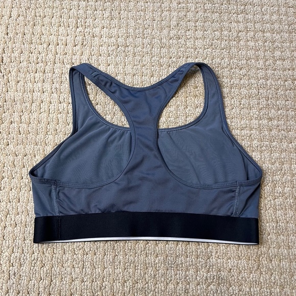 Bundle Two Victoria's Secret Sports Bras - Picture 4 of 4